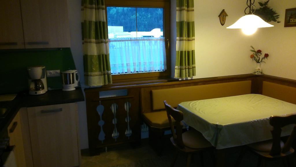 Haus Schiestl Apartment Zell am Ziller Bilik gambar